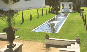 The grave site of Douglas Fairbanks, Sr.